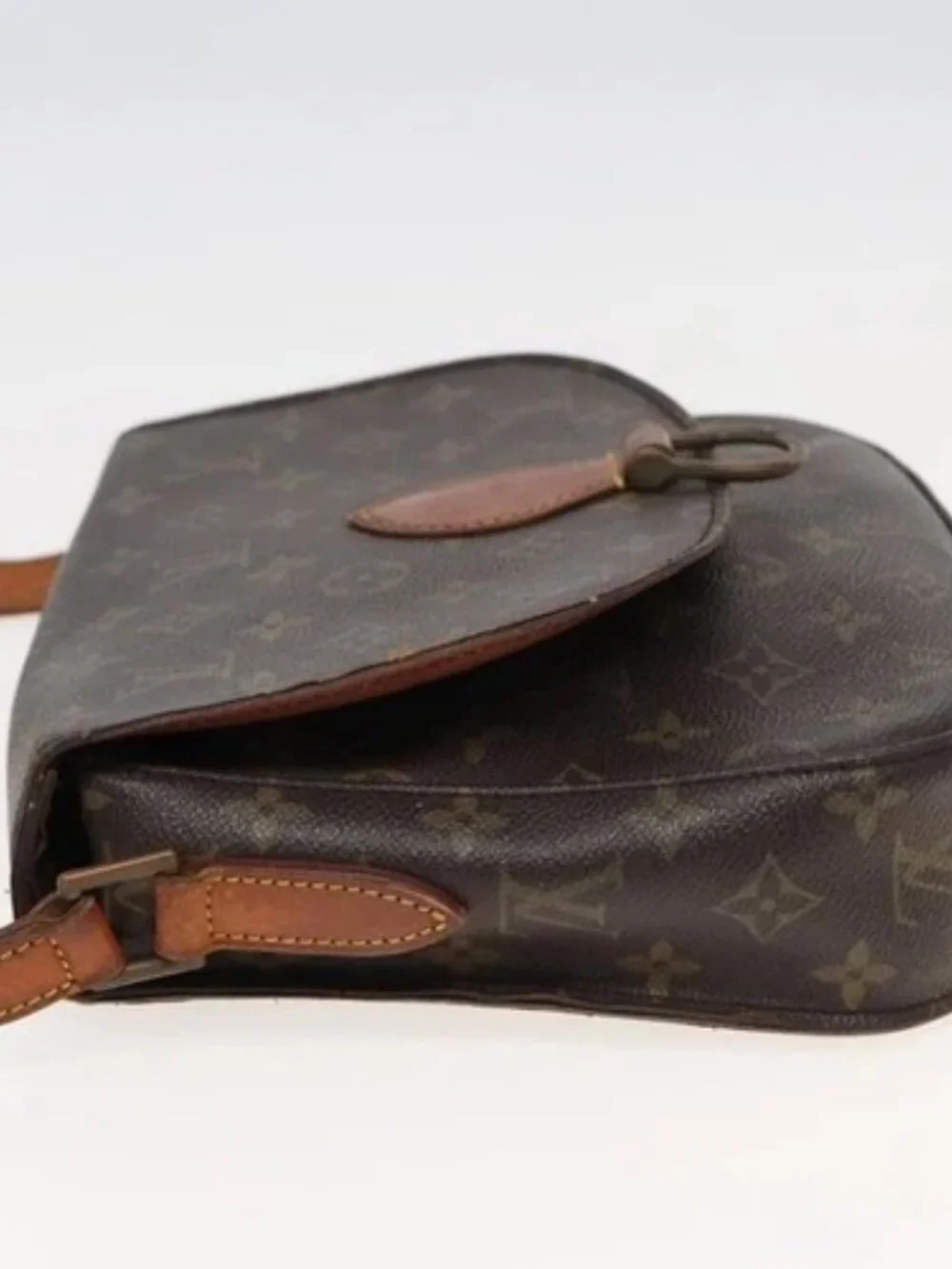 LOUIS VUITTON Monogram Saint Cloud GM Shoulder Bag M51242 LV Auth 82497 - Picture 3 of 16